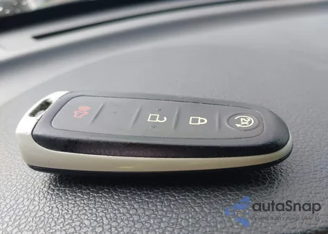 2013 Ford Explorer Limited z USA, uszkodzony, nr VIN 1FM5K8F84DGA59783